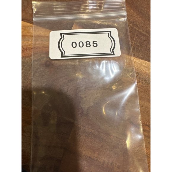 Duffy The Bear Cupcake Pink Disney Pin Hidden Mickey Trading Pin Authentic - Picture 4 of 4